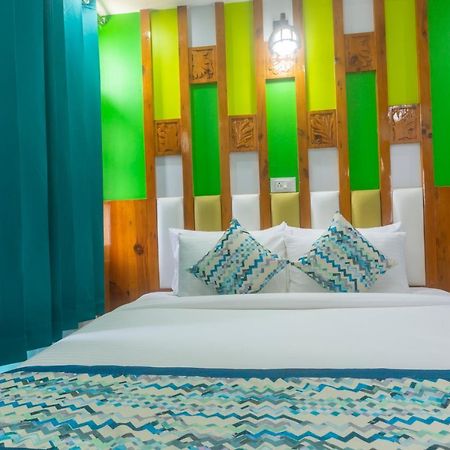 Golden Oak Bed & Breakfast Shimla Exterior foto