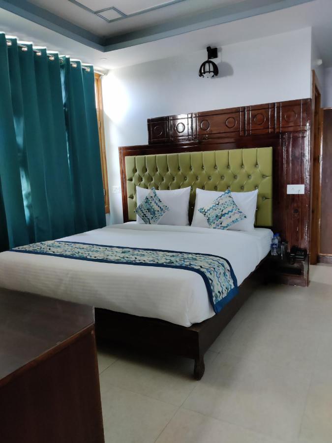 Golden Oak Bed & Breakfast Shimla Exterior foto
