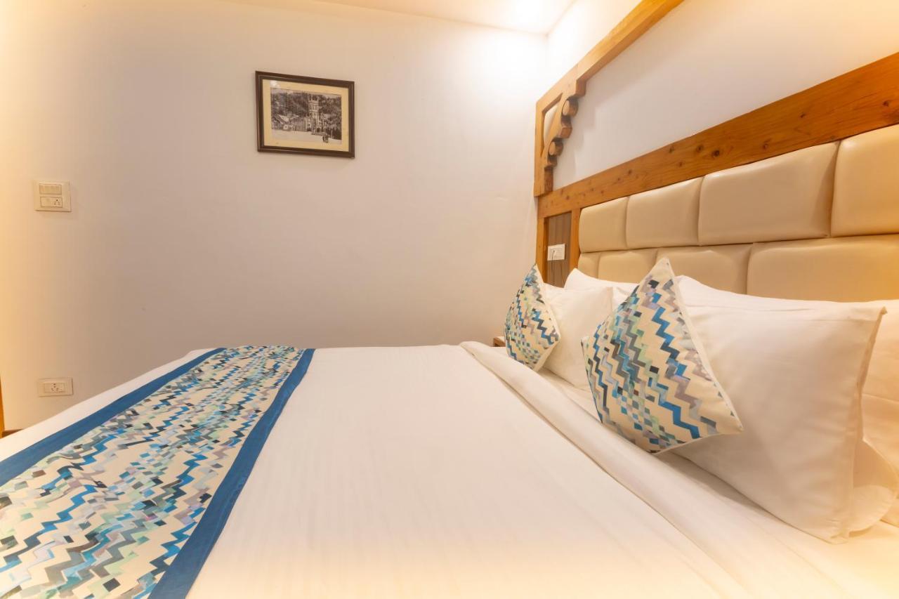 Golden Oak Bed & Breakfast Shimla Exterior foto